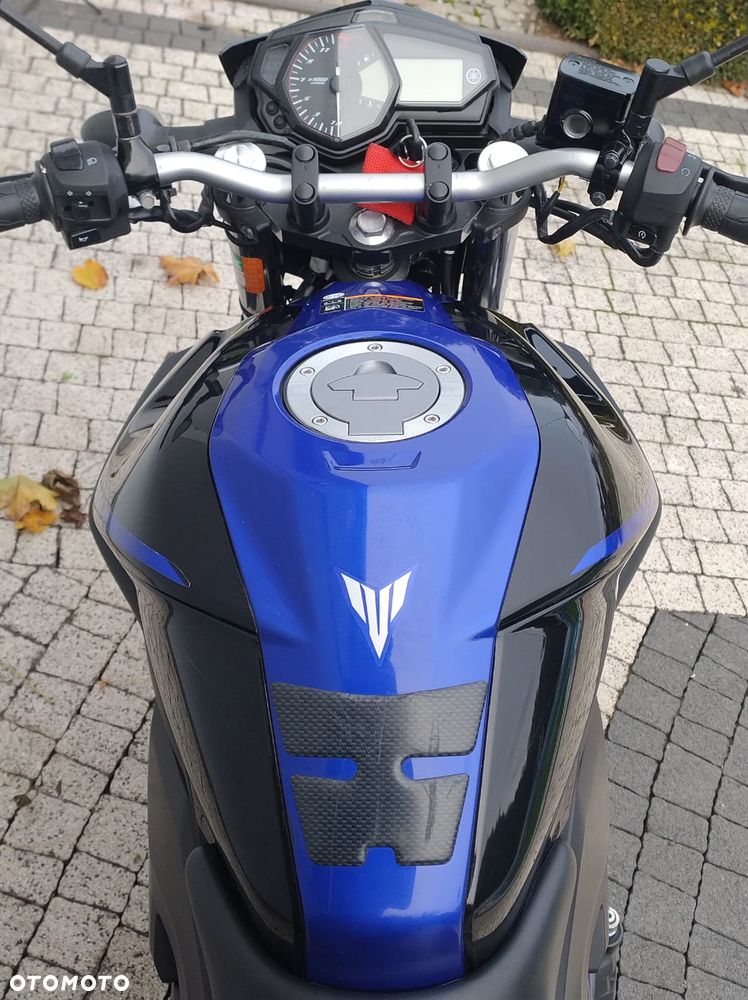 Yamaha MT - 16