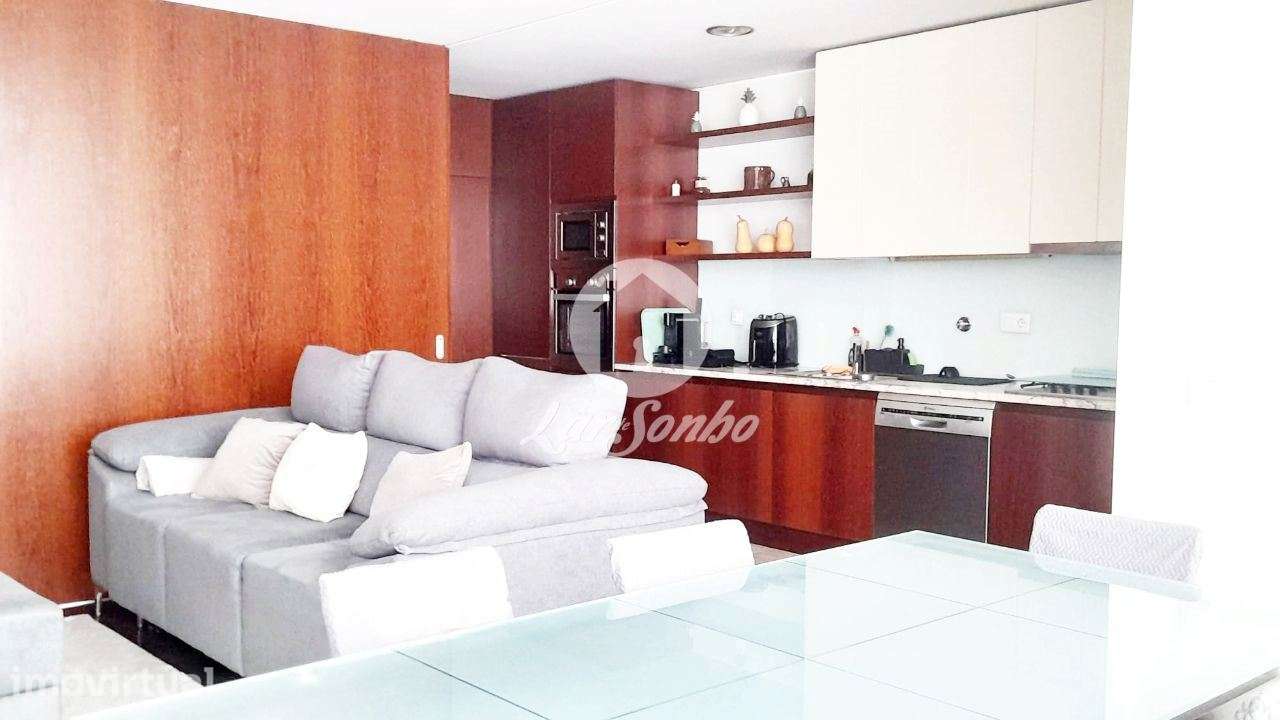 Apartamento T2 com garagem fechada na Póvoa de Varzim - Grande imagem: 3/27