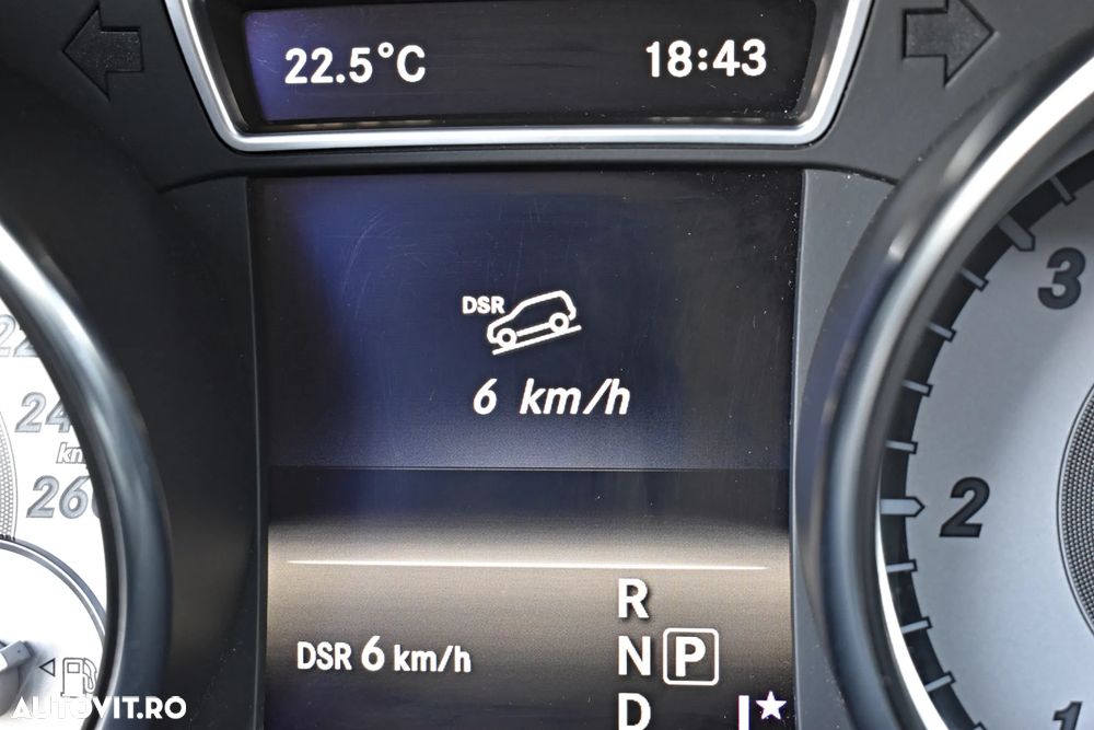 Mercedes-Benz GLA 200 (CDI) d 4Matic 7G-DCT - 18