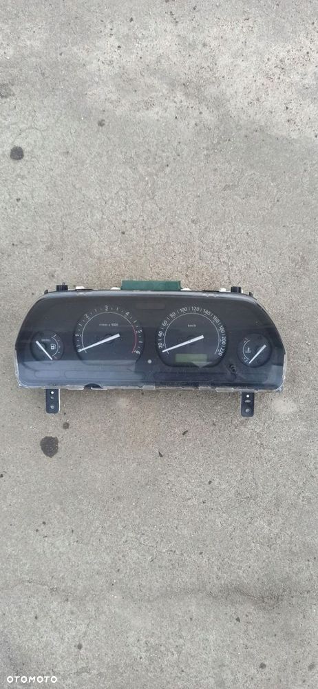 Licznik Land rover freelander 2.0TD4 europejski