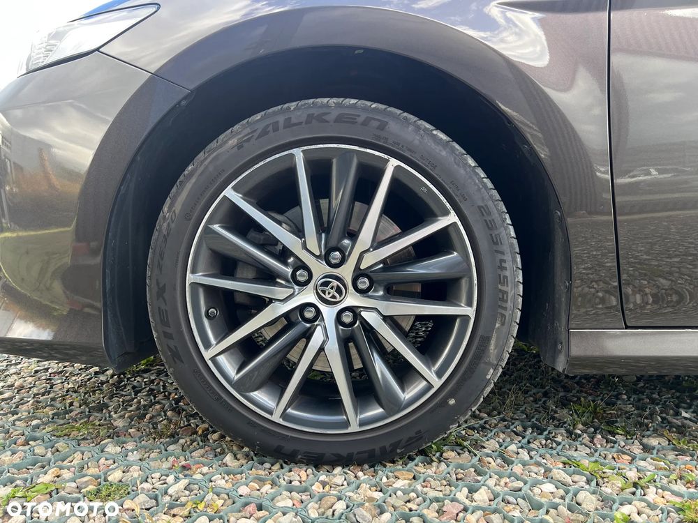 Toyota Camry 2.5 Hybrid Prestige CVT - 28