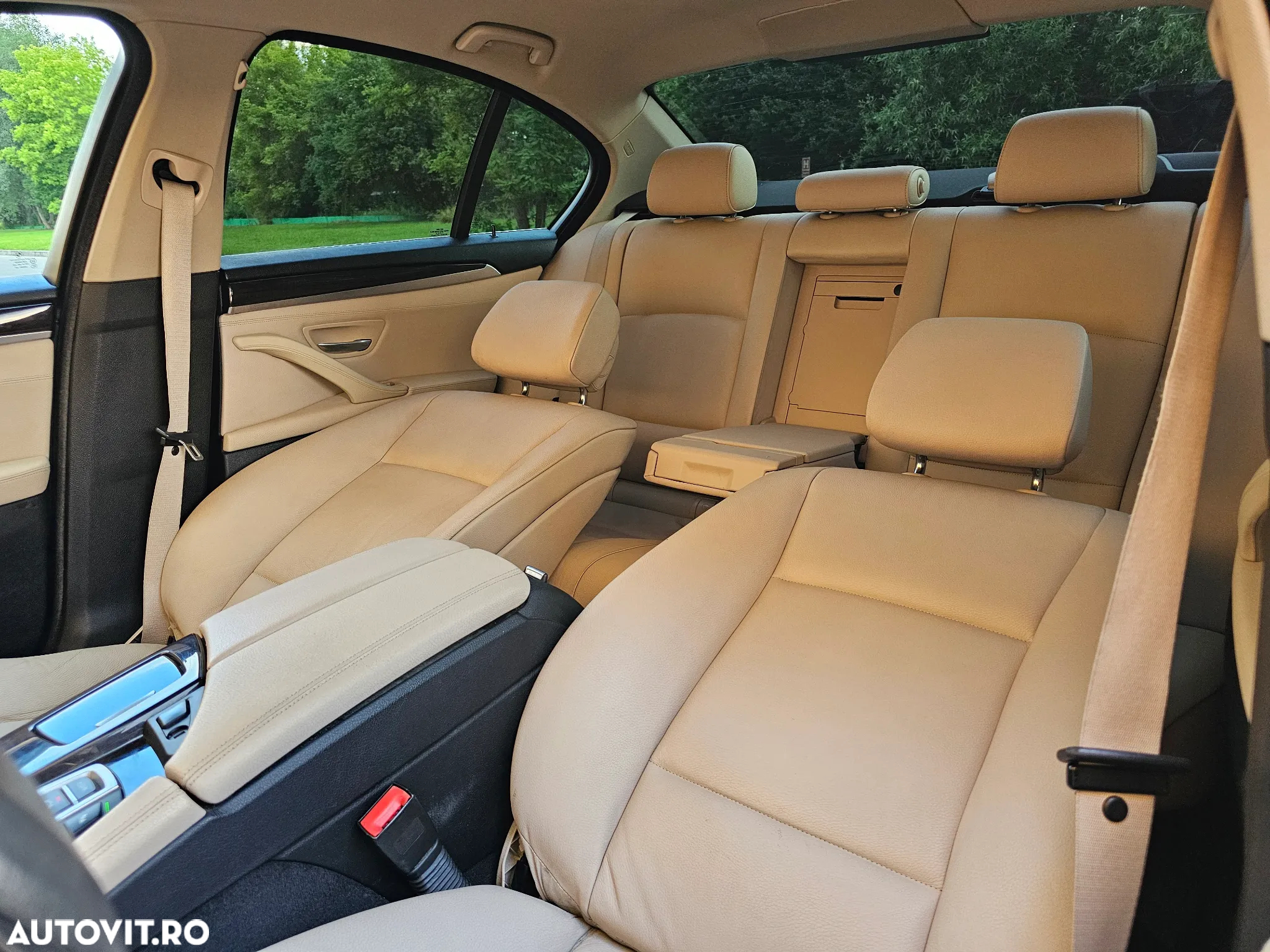 BMW Seria 5 520d - 15
