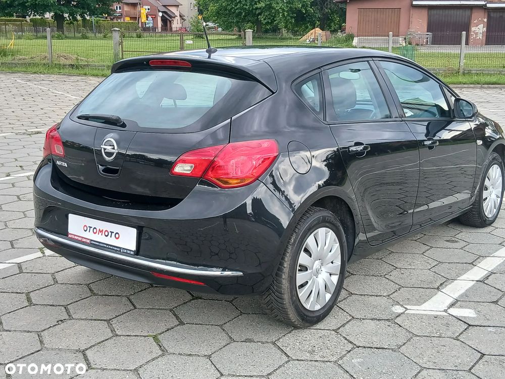 Opel Astra 1.6 Style - 20