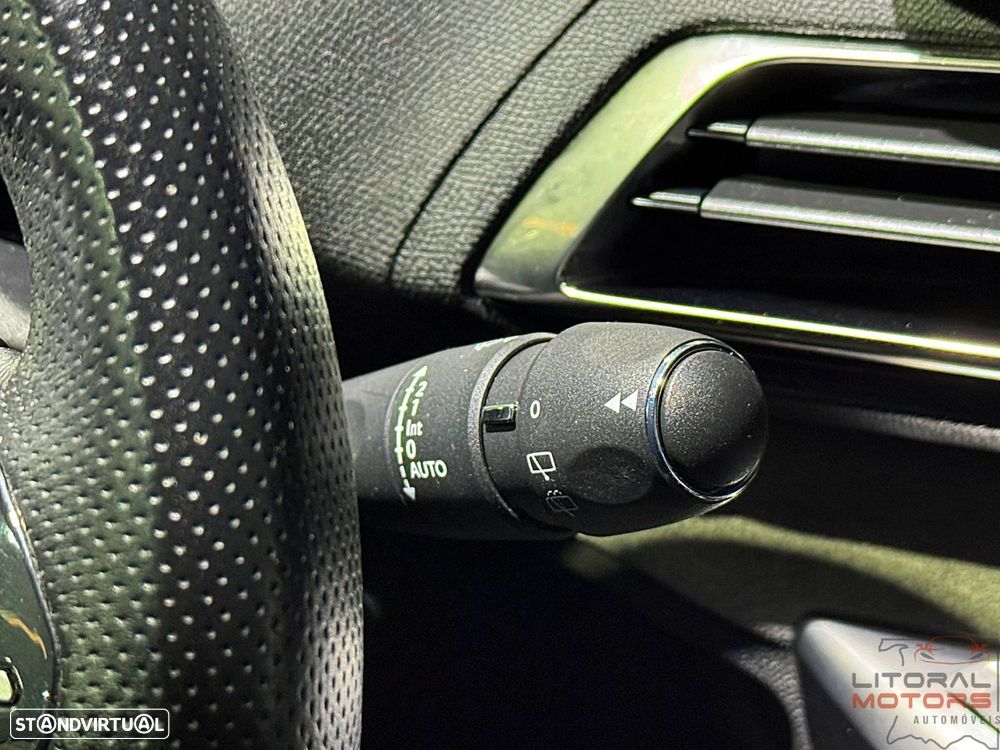 Peugeot 3008 1.2 PureTech GT EAT8 - 25