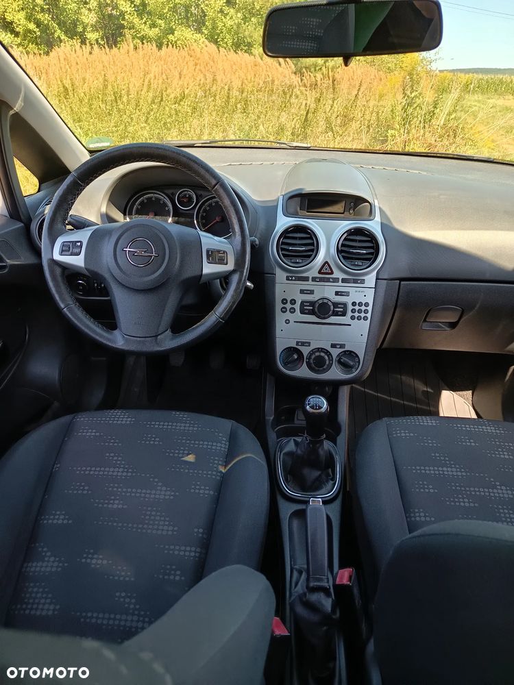 Opel Corsa - 14