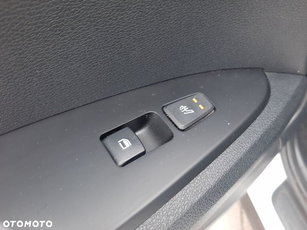 Kia Sportage 1.6 T-GDI L 2WD - 21