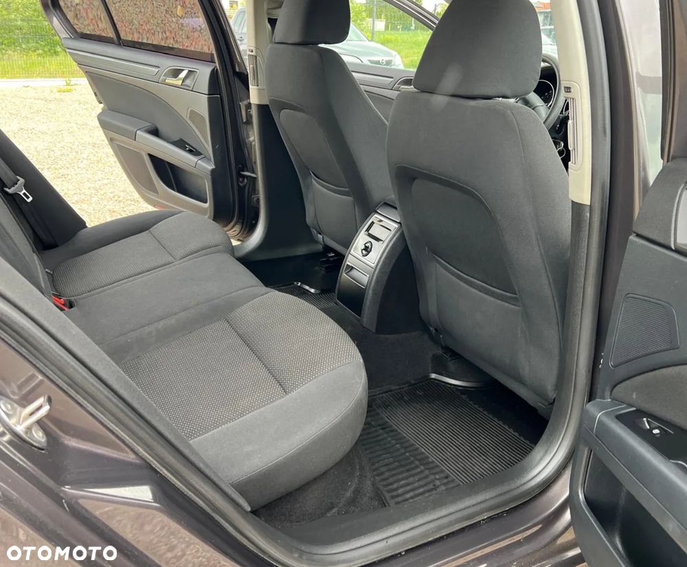 Skoda Superb 2.0 TDI Active - 10