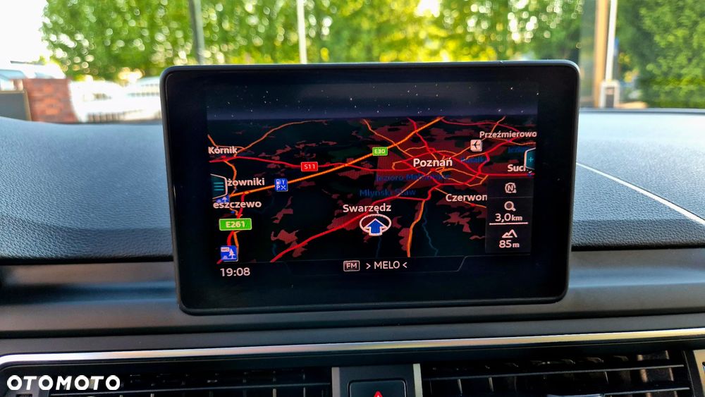Audi A4 Avant 2.0 TDI S tronic sport - 18