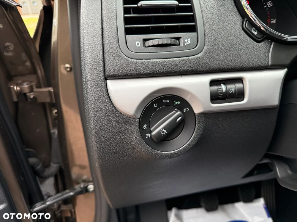 Skoda Yeti - 32