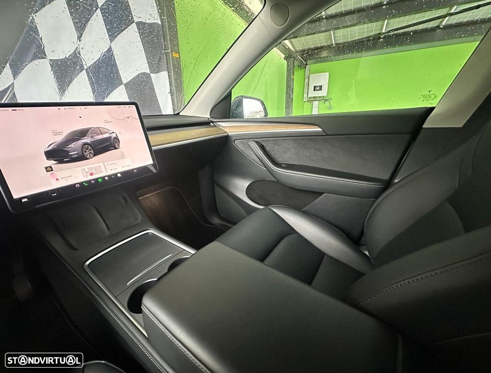 Tesla Model Y Tração Traseira - 21