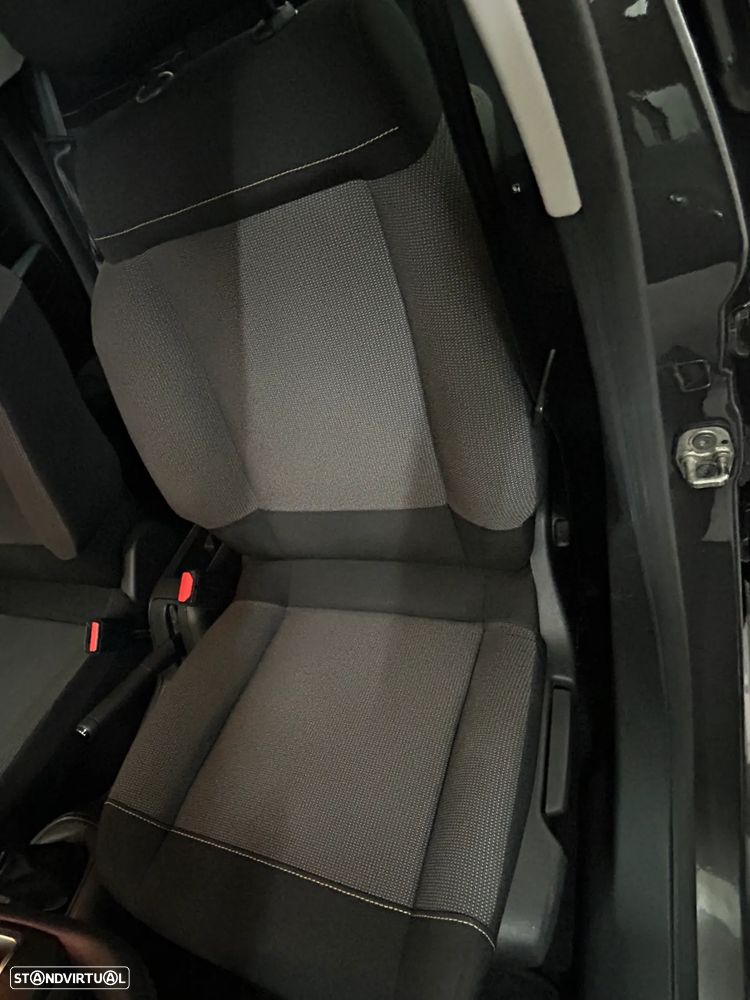 Citroën C3 1.2 PureTech Plus - 11