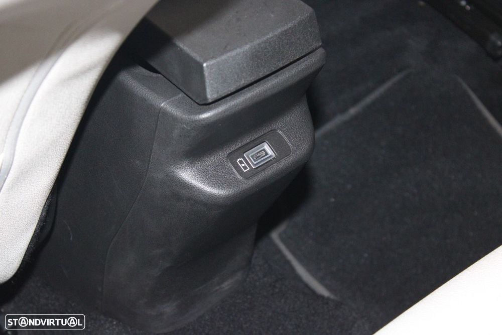 Fiat 600e 54 kWh La Prima - 35