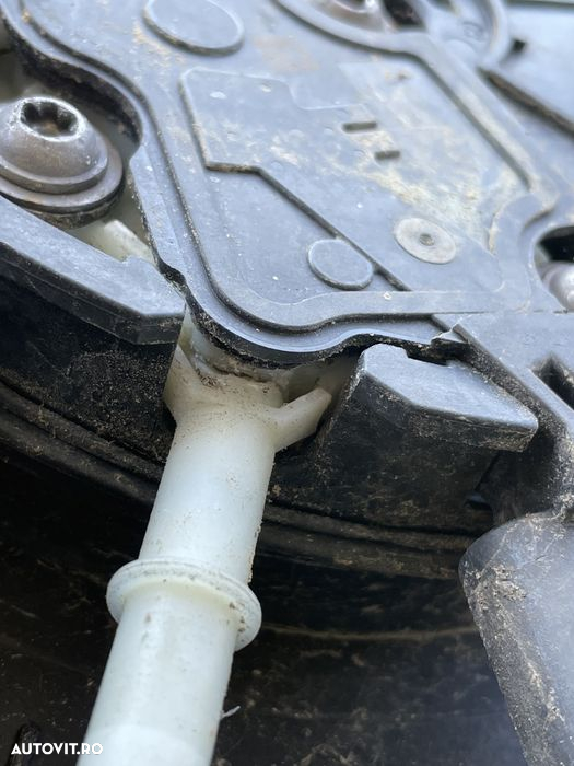 Rezervor AdBlue pompa bmw X5 X6 F15 F16 bosch ușor deformat - 5
