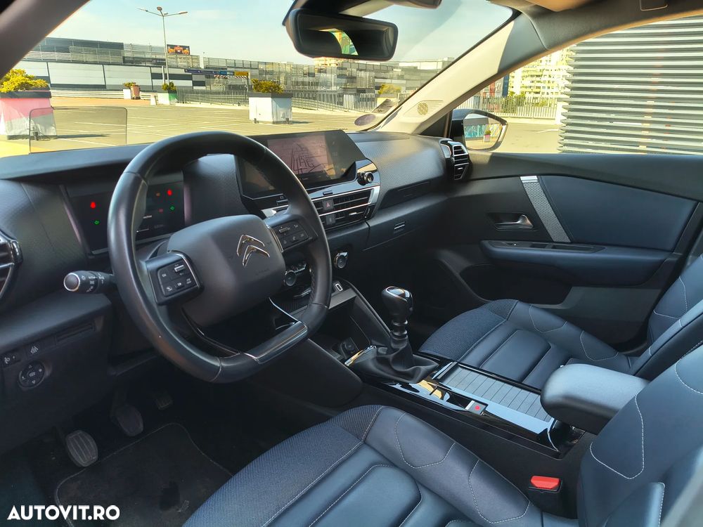 Citroën C4 PureTech 130 Stop&Start SHINE - 6