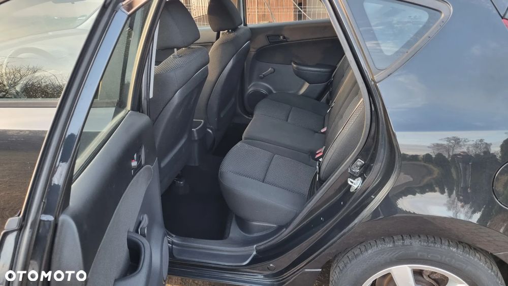 Hyundai i30 1.4 Edition Plus - 14