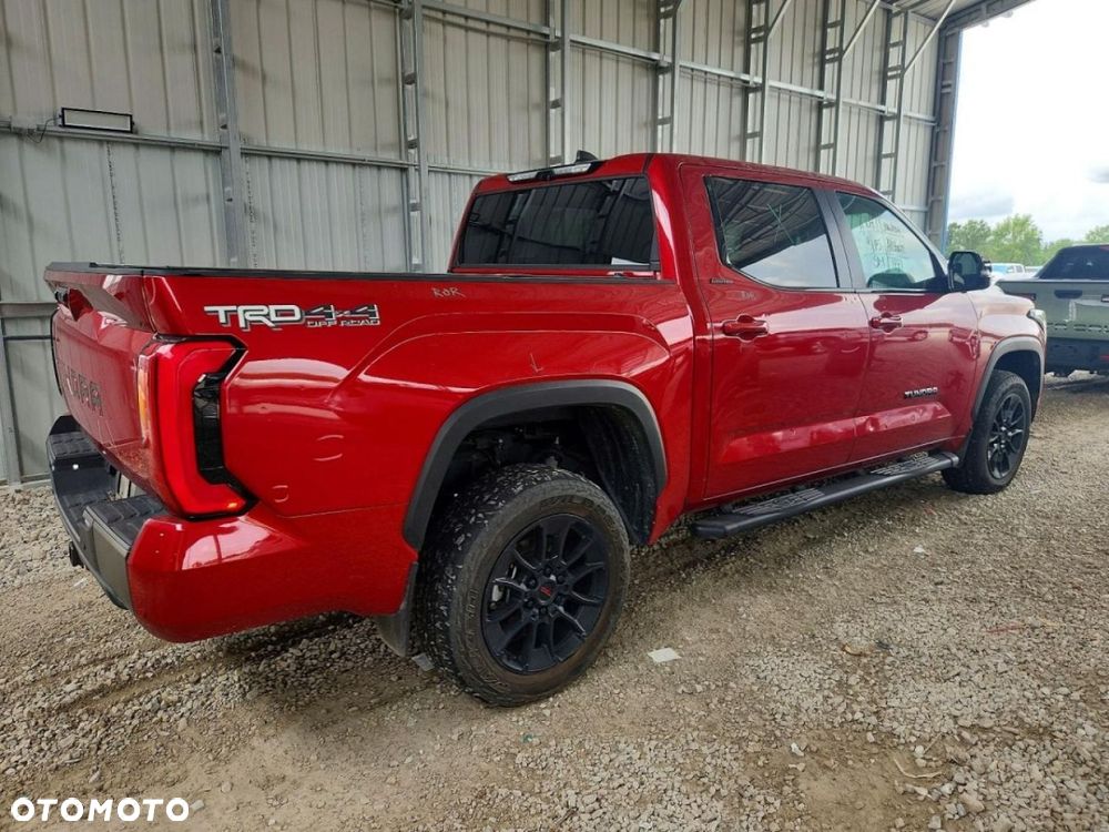 Toyota Tundra - 4