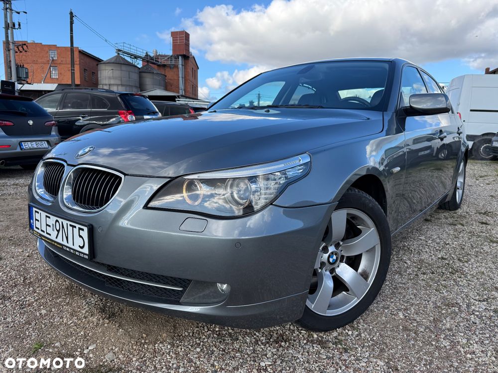 BMW Seria 5 530i - 27
