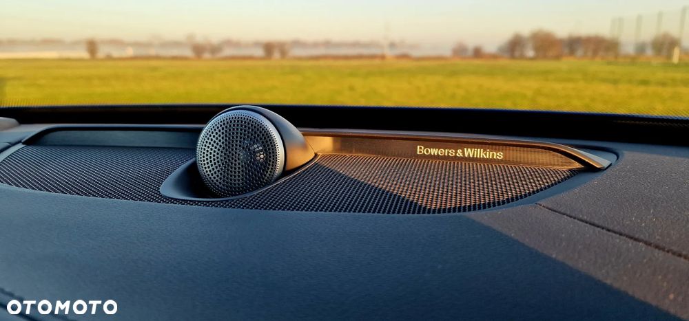 Volvo XC 90 T8 AWD Plug-In Hybrid R-Design 7os - 12