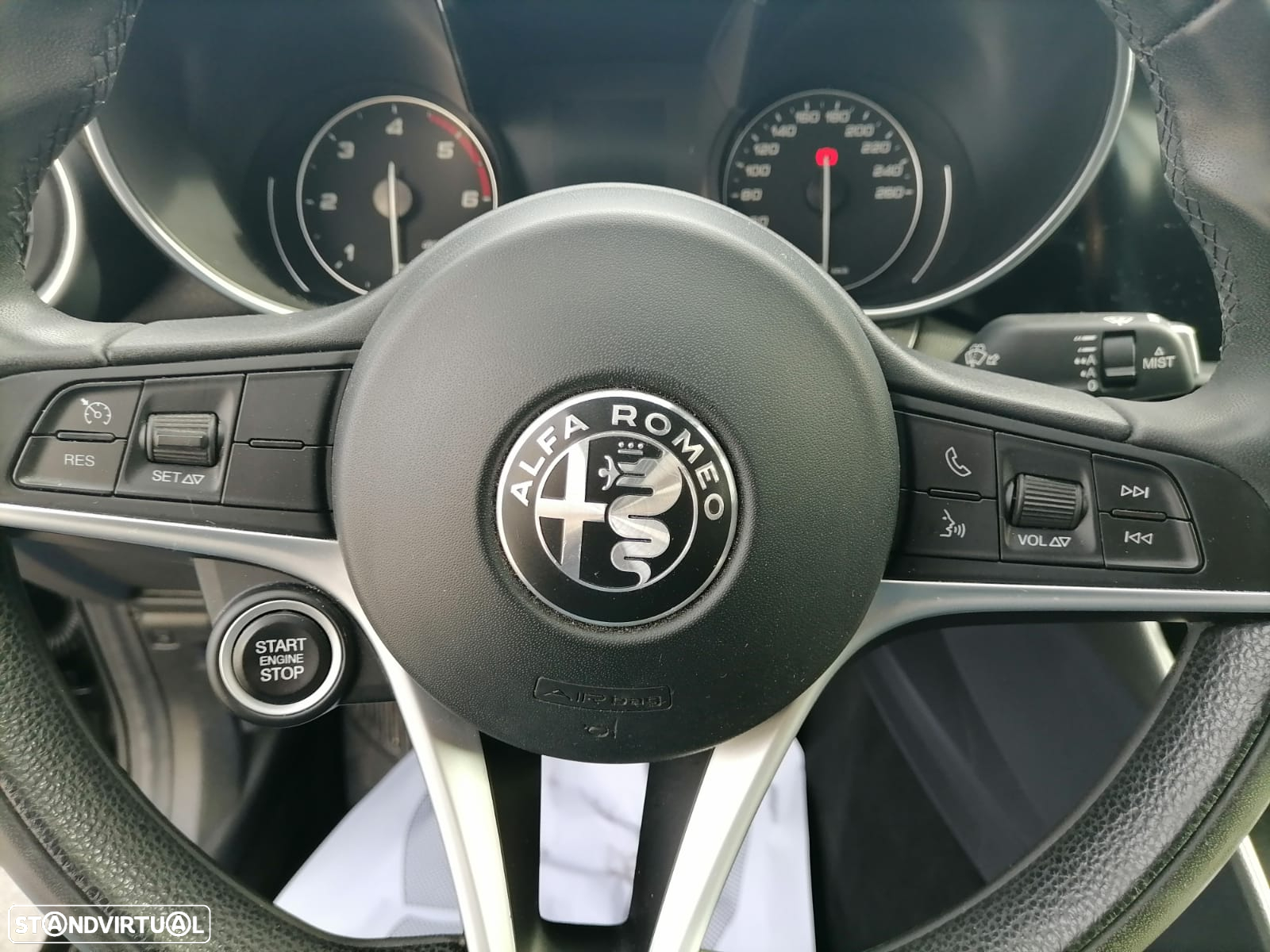 Alfa Romeo Giulia 2.2 D Super - 9