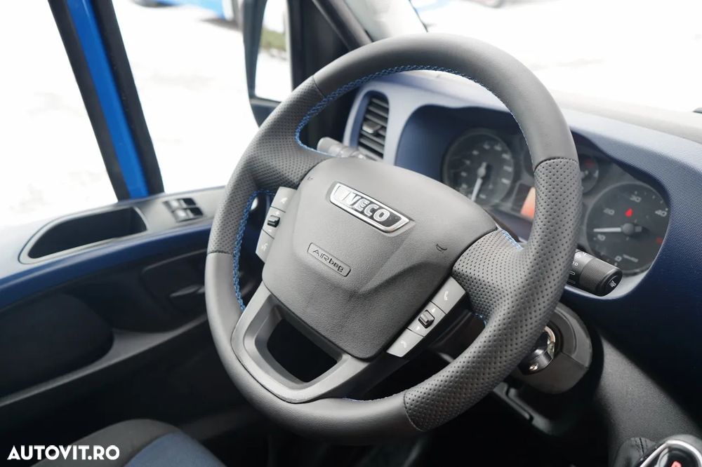 Iveco DAILY 35-160 / CONTAINER 4.2 M / LIFT - 750 kg / TWIN GVWR: 3500 KG - 27