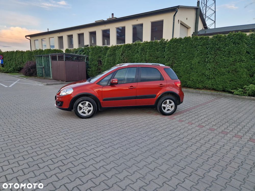 Suzuki SX4 1.6 VVT 4x4 Limited - 3