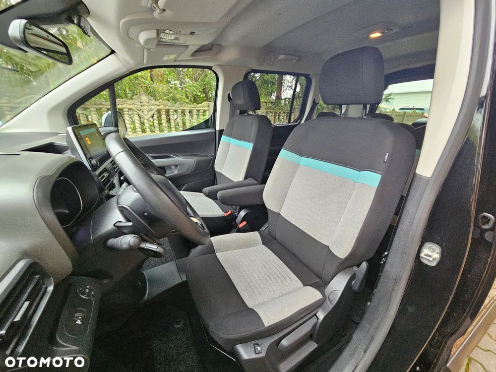 Citroën Berlingo M PureTech 130 EAT8 SHINE - 29