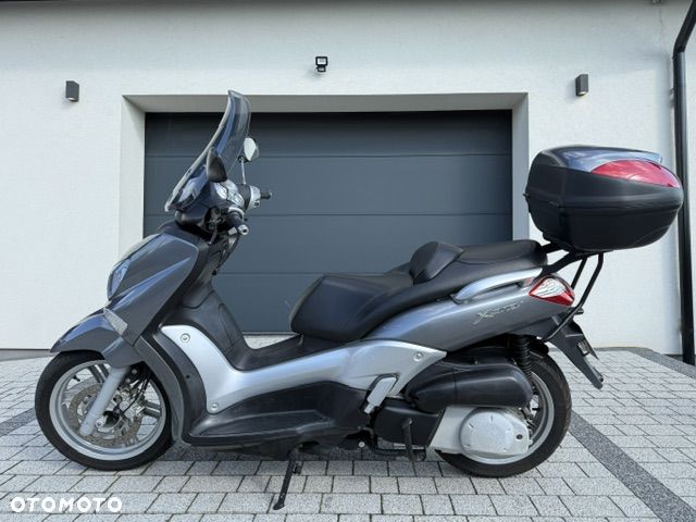 Yamaha X-max - 5