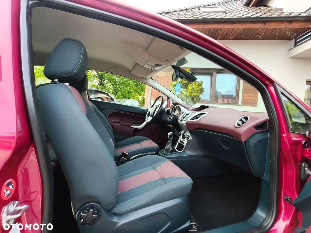 Ford Fiesta 1.25 Titanium EU5 - 26
