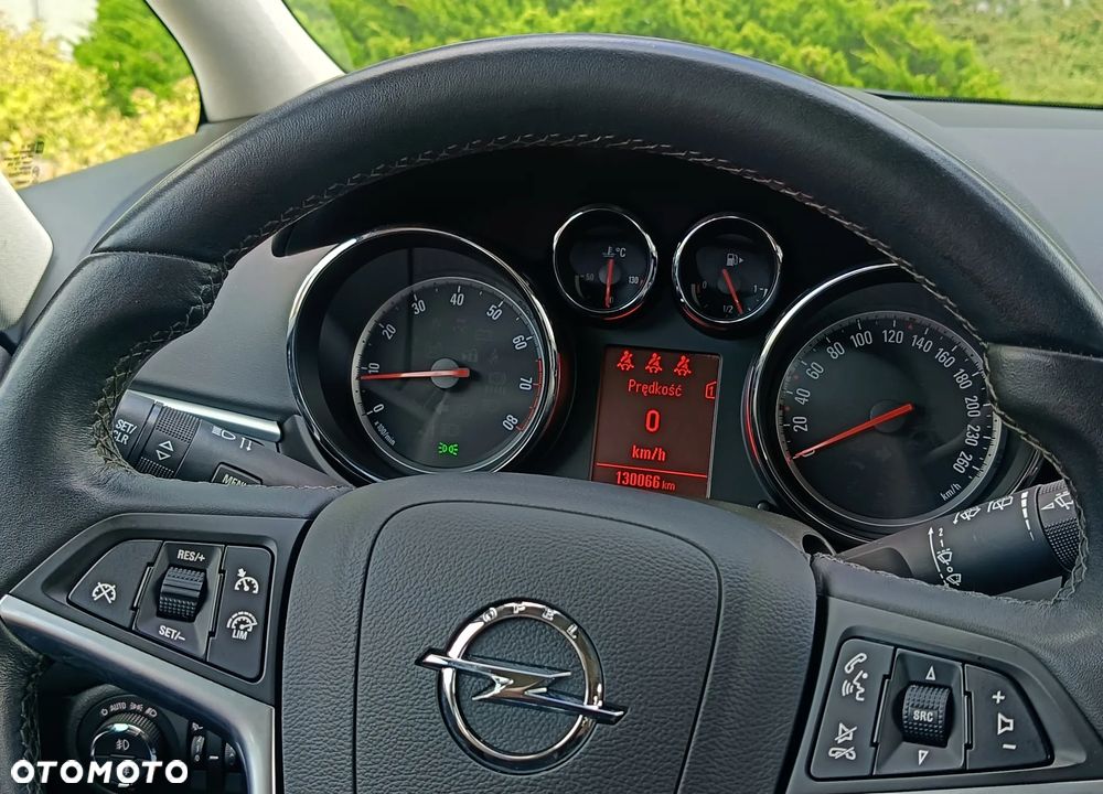 Opel Zafira Tourer 1.4 Turbo Business Edition - 24