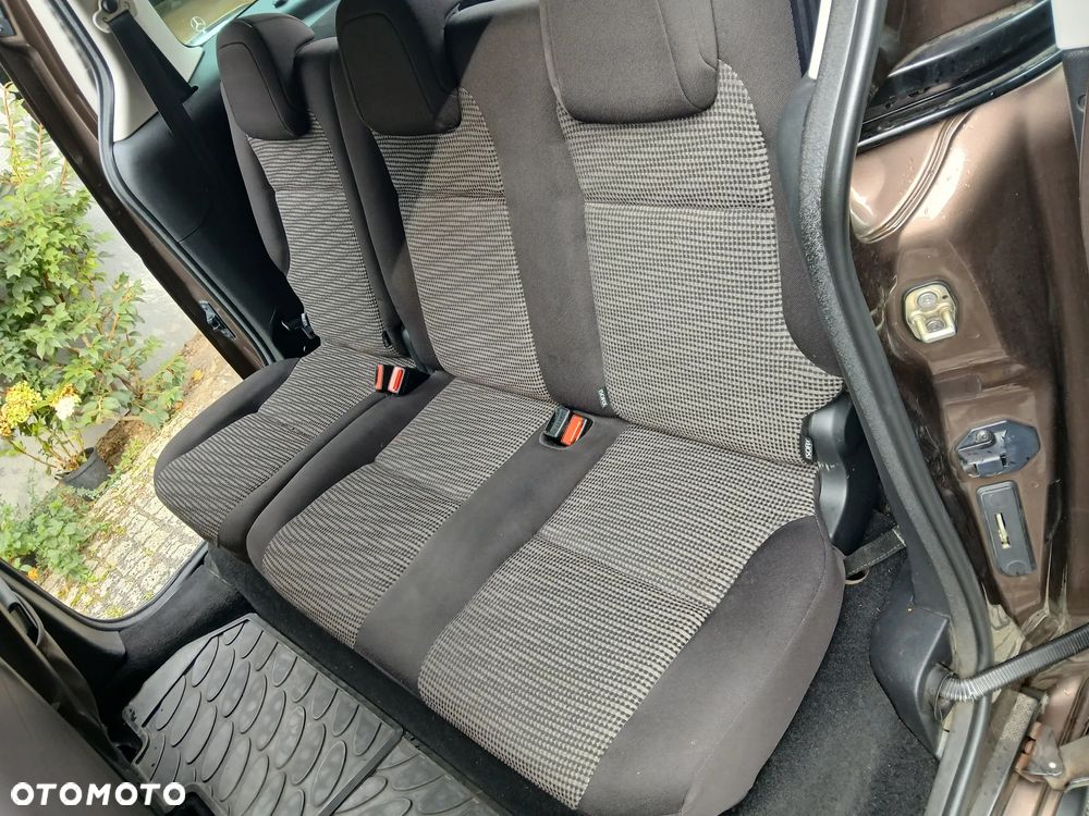 Peugeot Partner 1.6 HDi Outdoor - 14