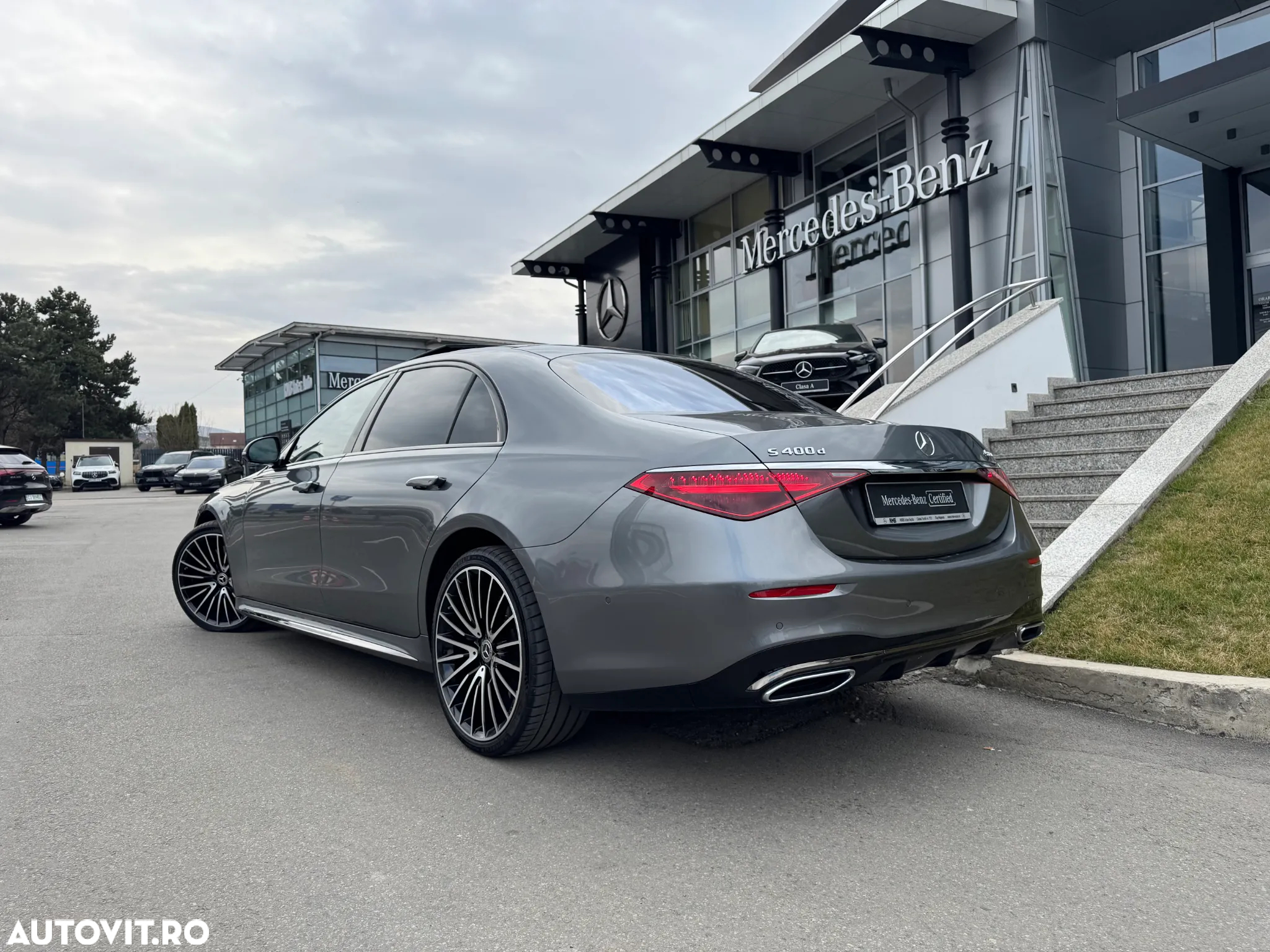 Mercedes-Benz S 400 d 4MATIC Long Aut - 5