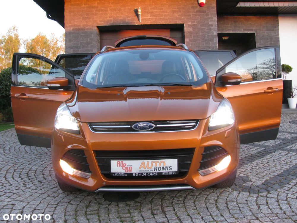 Ford Kuga 2.0 TDCi 2x4 Titanium - 10