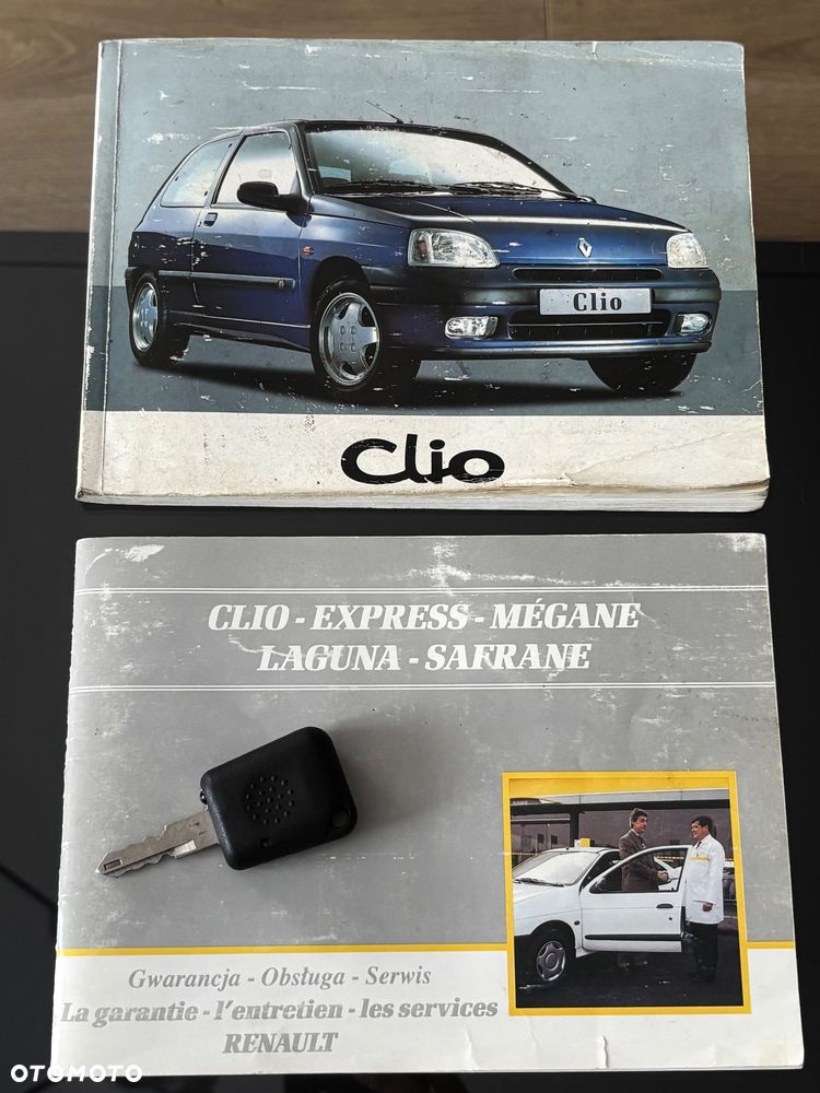 Renault Clio - 8