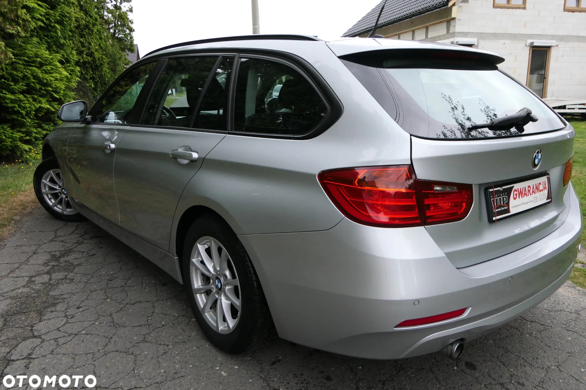 BMW Seria 3 320d Touring xDrive Sport-Aut - 8