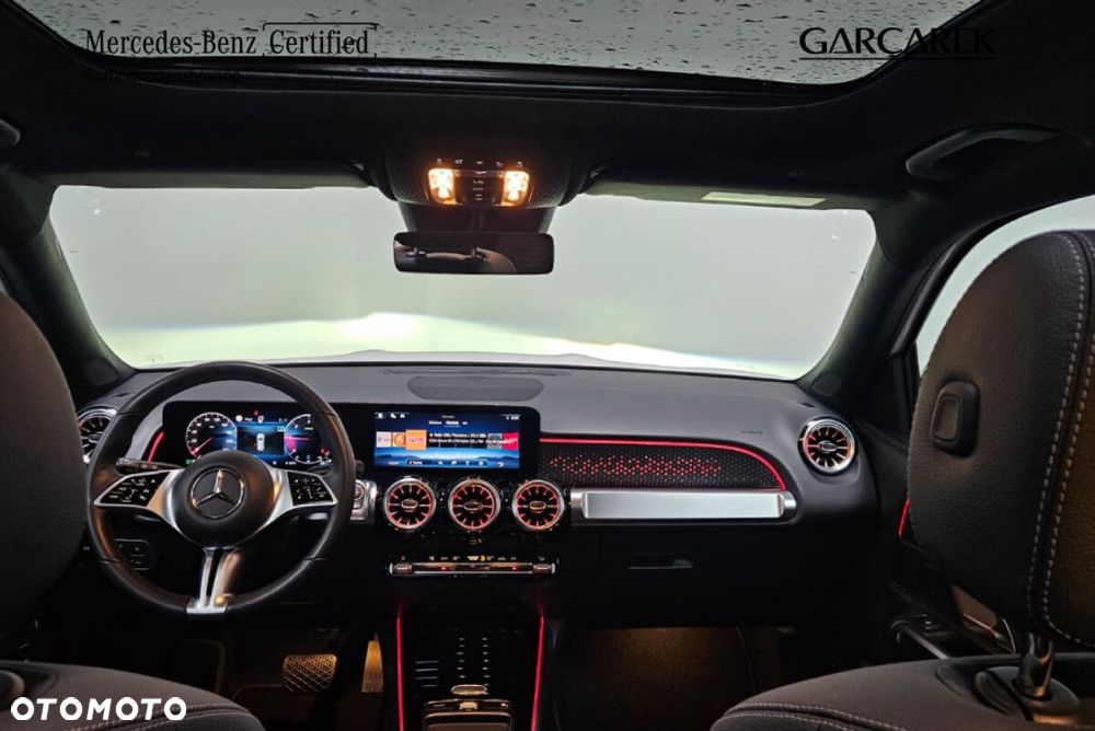 Mercedes-Benz GLB - 17