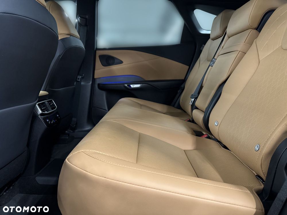 Lexus RX 450h+ Prestige - 10