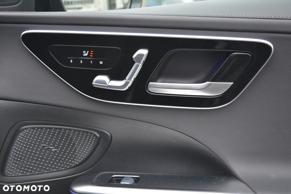 Mercedes-Benz Klasa C - 23