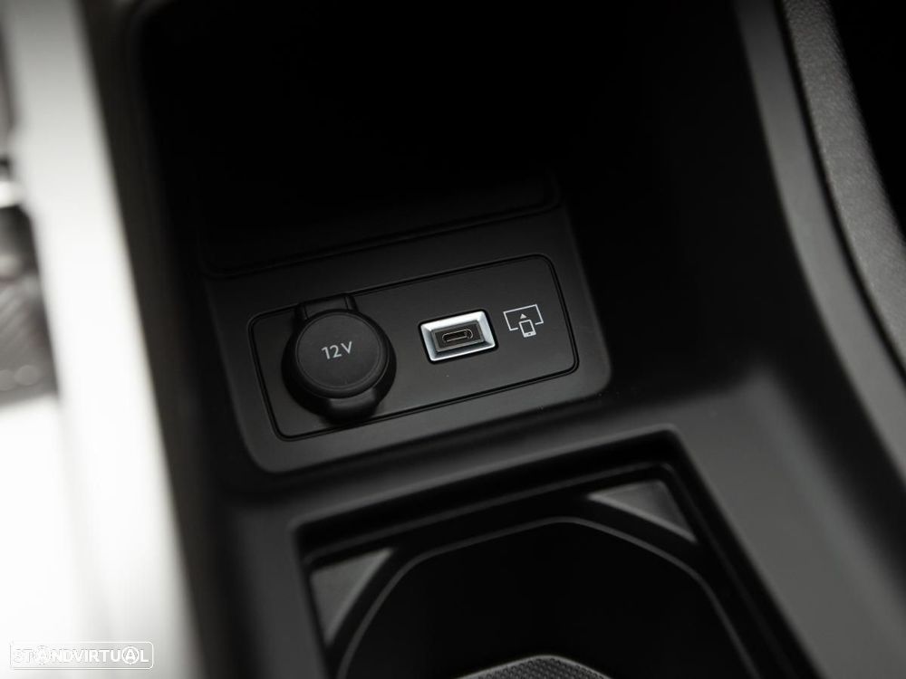 Peugeot 308 1.5 BlueHDi Allure EAT8 - 18