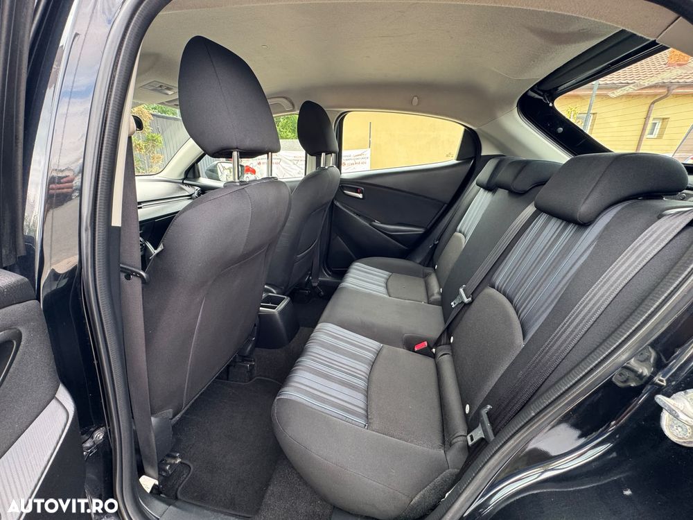 Mazda 2 - 14