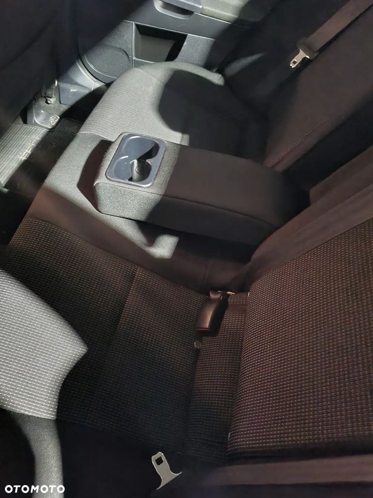 Mitsubishi Lancer 1.6 Inform - 8