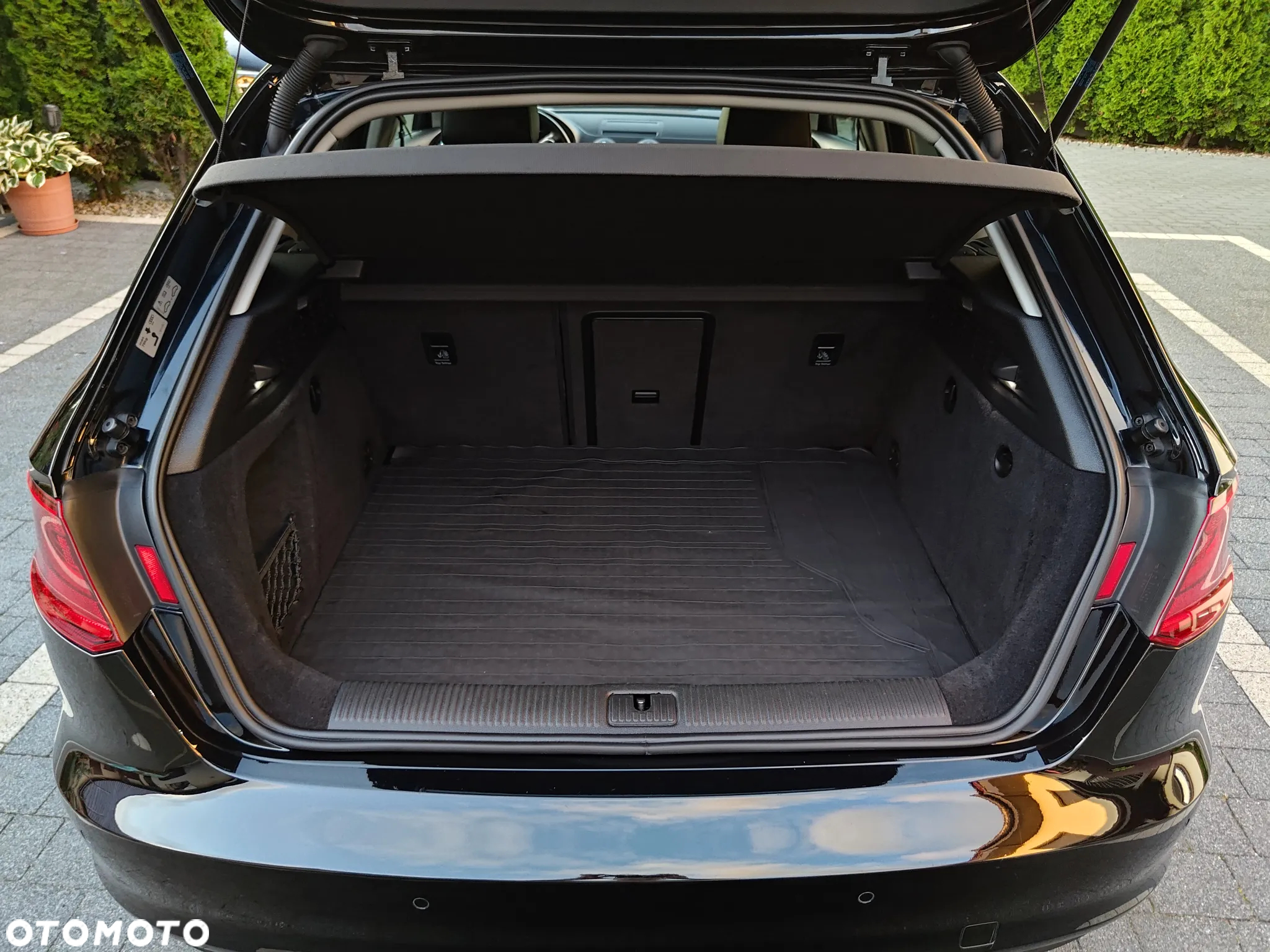 Audi A3 Sportback 2.0 TDI Quattro Ambiente - 6
