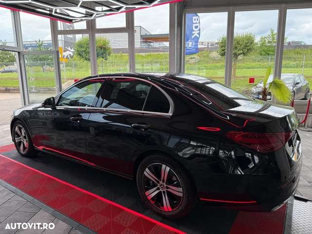 Mercedes-Benz C - 7