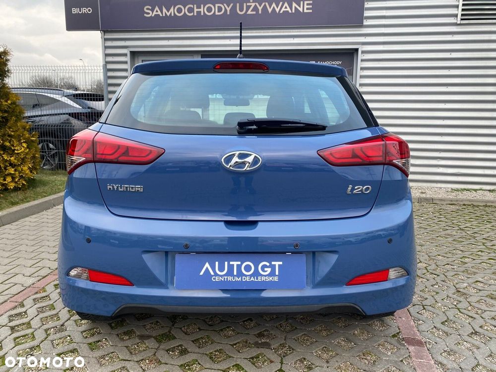 Hyundai i20 1.2 Fresh - 19