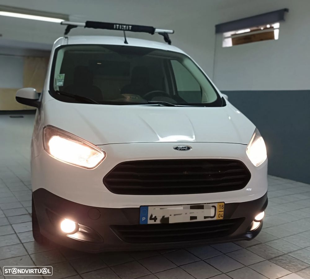 Ford Courier - 3