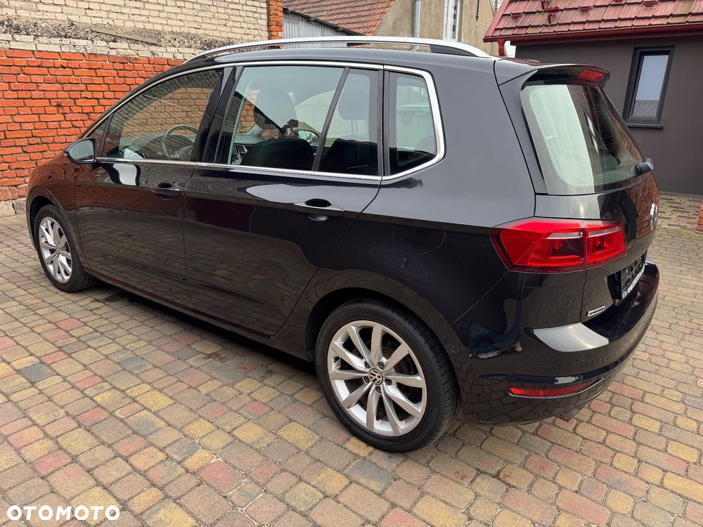 Volkswagen Golf Sportsvan 1.4 TSI (BlueMotion Technology) DSG Highline - 4