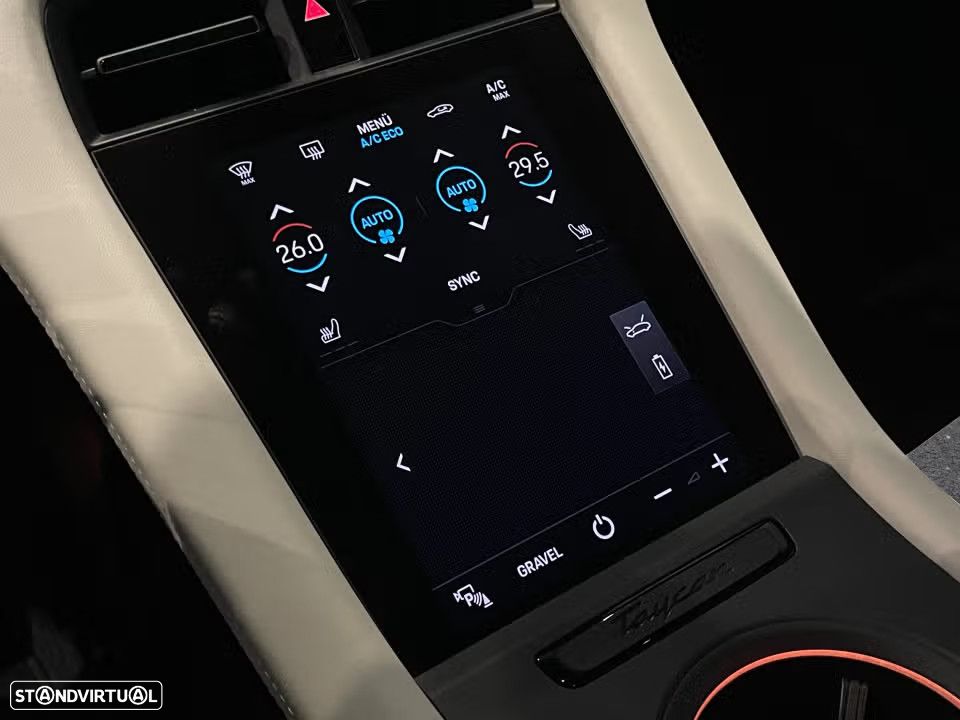 Porsche Taycan Cross Turismo 4 - 24