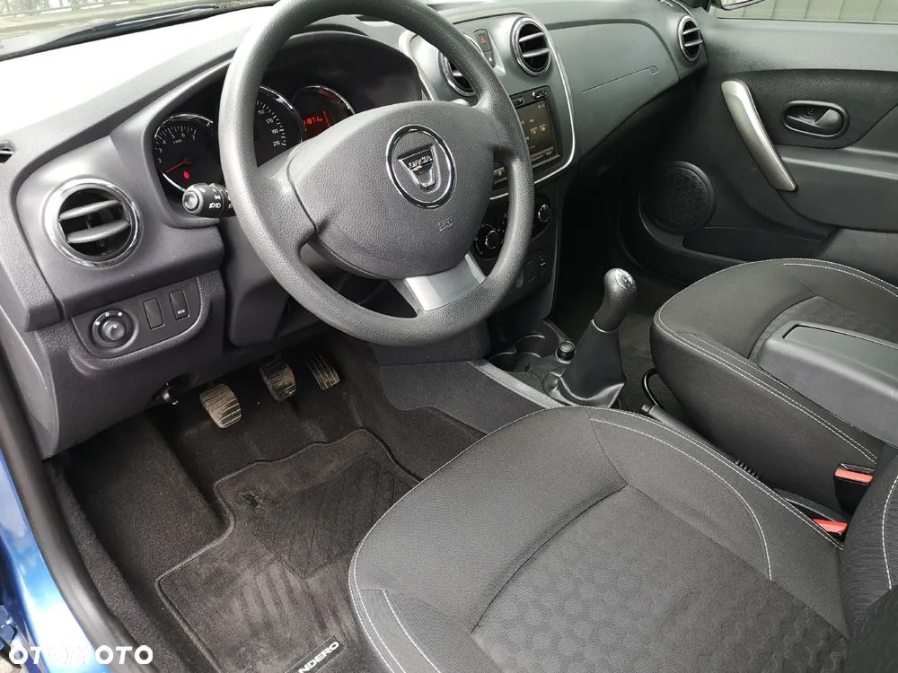Dacia Sandero 0.9 TCe SL Celebration - 11