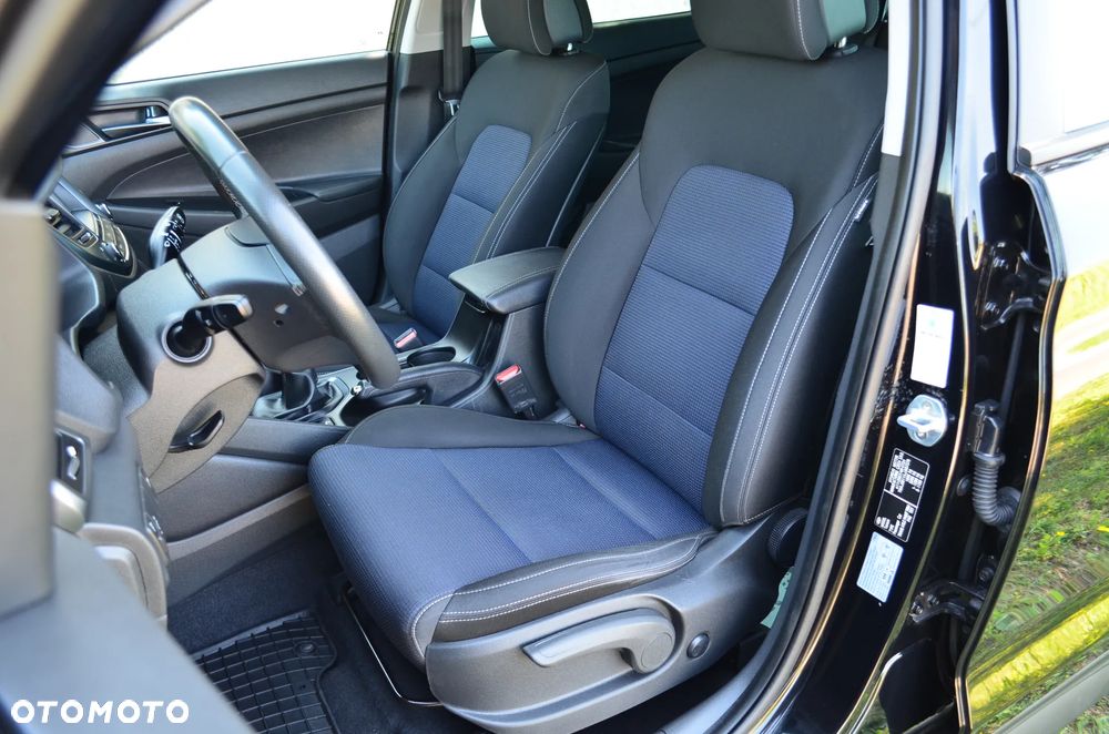 Hyundai Tucson blue 1.6 GDi 2WD Navi - 15