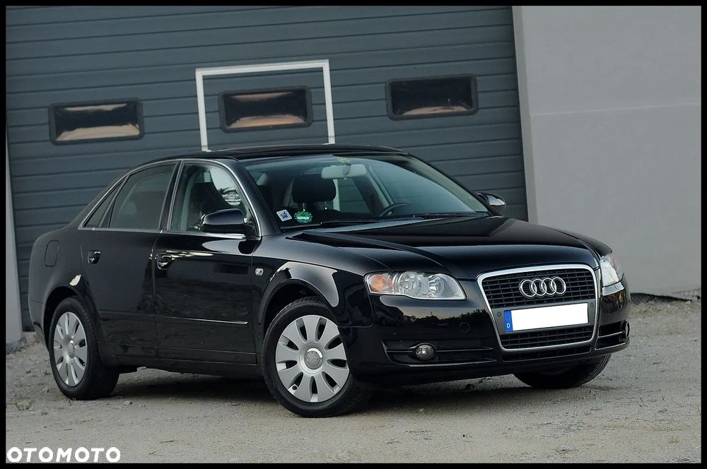 Audi A4 Limousine - 16