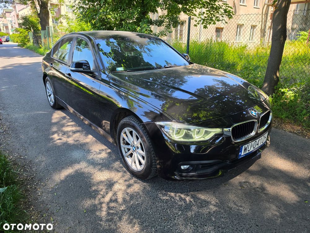 BMW Seria 3 318d - 2